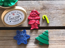 Load image into Gallery viewer, Hand poured Crayon Set - Christmas Themed Tub